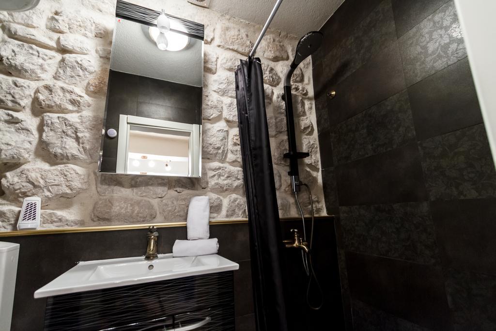 Hill Apartments Κότορ Εξωτερικό φωτογραφία