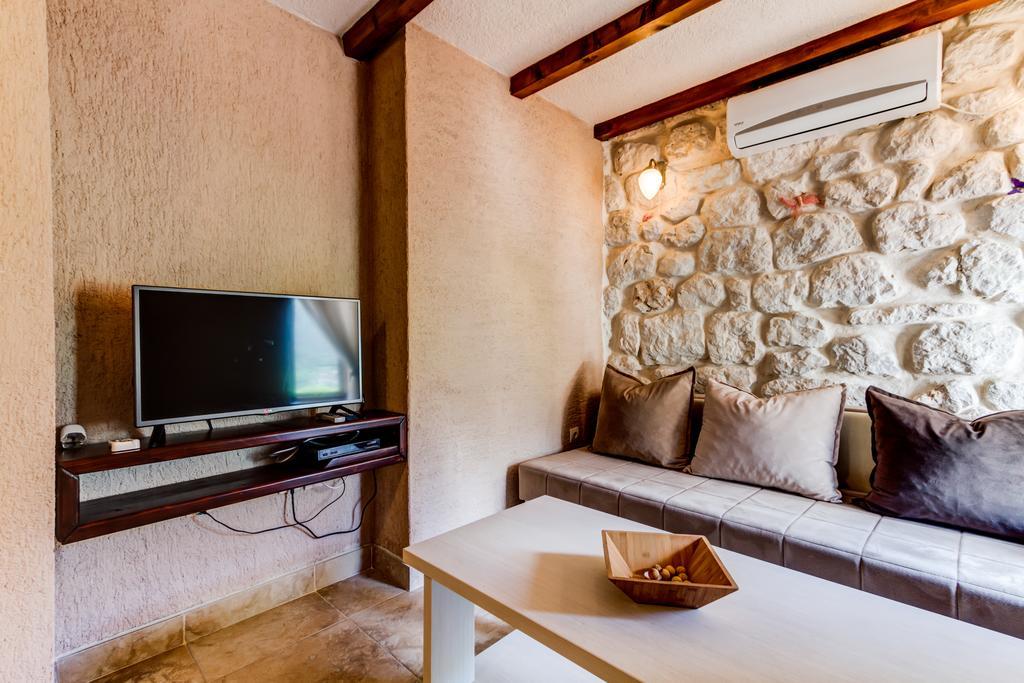 Hill Apartments Κότορ Εξωτερικό φωτογραφία