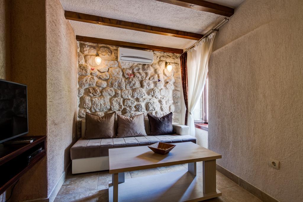 Hill Apartments Κότορ Εξωτερικό φωτογραφία